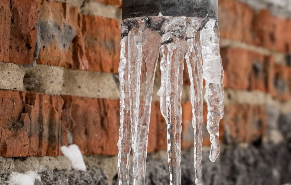 How to Recover from Frozen Pipe Burst